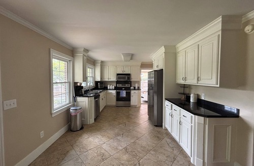 West Columbia House | Lux- Minimum 2 -Lexington With-Riverwalk & CAE
