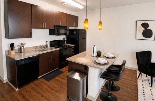 Five Points South Apartment | Luxe Nest | King Studio Downtown 2A