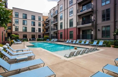 Five Points South Apartment | Luxe Nest King Studio Downtown 2B3