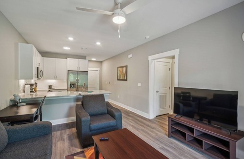 Macon Apartment | Luxe Park 1109 I Beautiful luxury 1Bd Apartment