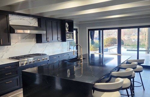 Mayhew House | Luxury Lake Norman Home