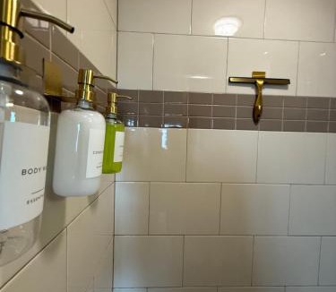 Loring Heights Apartment | Luxury Midtown High-rise Oasis!