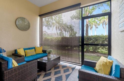 Pelican Apartment | Luxury Oasis - Fresh impovements, Pool & Patio