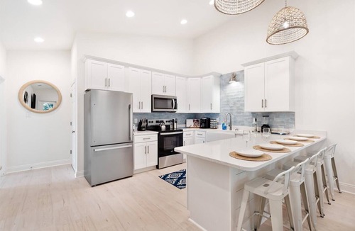 Dauphin Island Apartment | Luxury Retreat on Oleander - Unit H