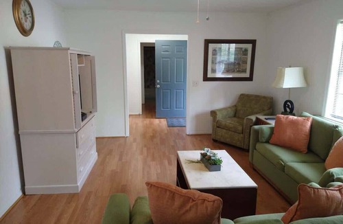 Dock Junction House | Mack Street 2 Bedroom Brunswick Great Location