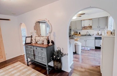 Maggie Valley Cottage | Maggie Valley Country Cottage