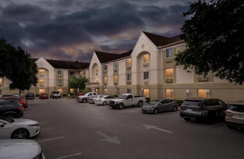 Altamonte Springs Hotel | MainStay Suites Orlando Altamonte Springs