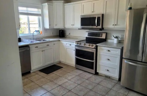 Chatham-Kent House | Mariam Abode