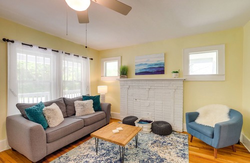 Mars Hill Cottage | Mars Hill Vacation Rental w/ Hot Tub & Yard