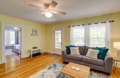Mars Hill Cottage | Mars Hill Vacation Rental w/ Hot Tub & Yard