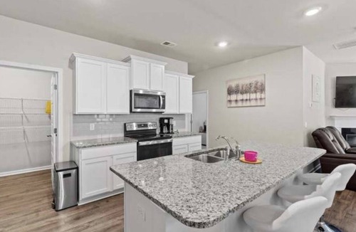 Fort Gordon House | Massive Rental, Sleeps 10, Home Away From Home
