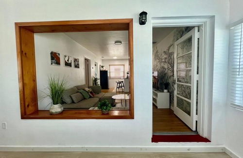 Seybold House | Miami Escape. 10 min to Wynwood + Free Parking