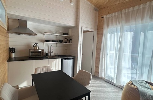 Notre-Dame-Auxiliatrice-de-Buckland Ski Chalet | Micro-Cabine in the Mountains | Solstice 4