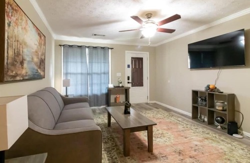 Columbus House | Mins to Fort Benning Two-Story Oasis Moore Bliss