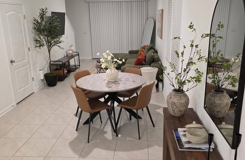 Northside House | Minutes away from everything Beach - Center - Airport