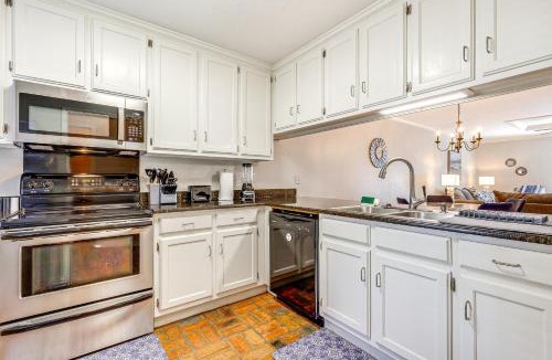 Mobile House | Mobile Townhome Near University of South Alabama!