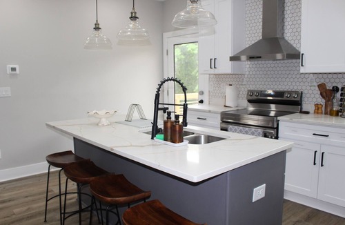 Hapeville House | Modern 3BR home 8 min to Airport that sleeps 8