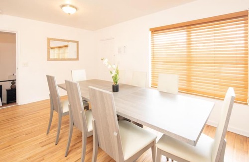 Miami Shores House | Modern 5 Bedroom Miami Home 15 Min to the Beach