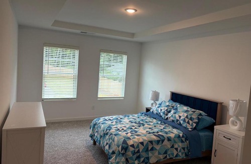 Morrow Apartment | Modern Comfort