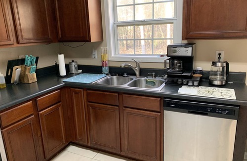 McDonough House | Modern, Spacious Home - 5 min walk from tennis courts and comm. pool