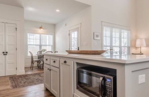 Guntersville House | Molly`s Cottage at River Rocks Plantation