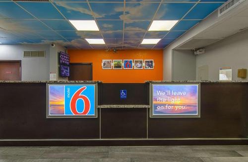 Eagan Park Hotel | Motel 6 Atlanta GA Atlanta Airport Virginia Ave