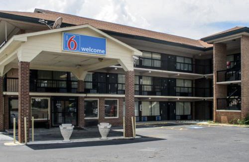 Macon Hotel | Motel 6-Macon, GA