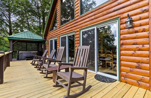 My Mountain House | Mountain Views-hot Tub-games-pool Foosball