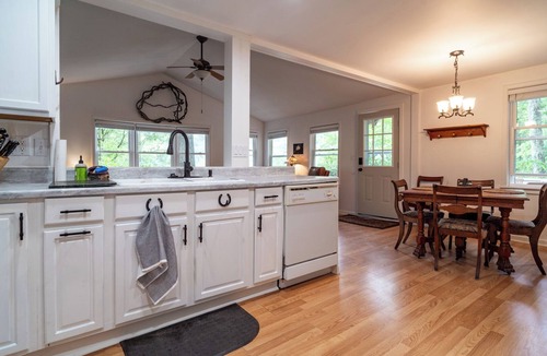 Waynesville Cabin | Mountaintop cabin with stunning views and private hiking trails.
