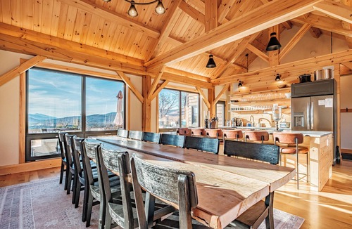 Bethel House | Mtn View, Sleeps 20, Hot Tub, Firepit, Wood Stove, Theater, Workspace, Bar, Gym