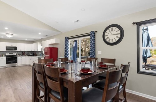 Catawba House | "Murray Mill Ranch" — Classy ranch retreat next to Murray Mill; quiet & private