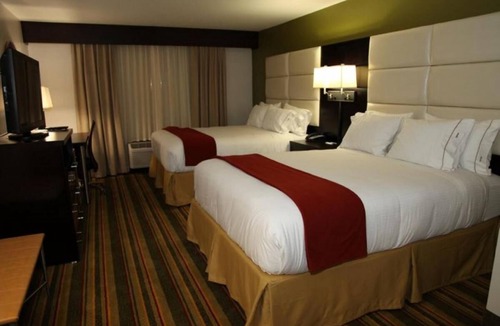 Madison Hotel | Nature Escape! Stylish Unit Near Parks/Attractions