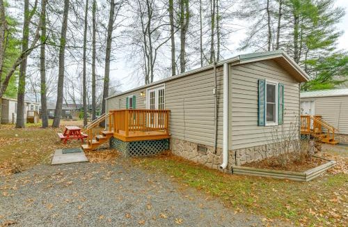 Waynesville House | Near Trails & Slopes! Relaxed Waynesville Retreat