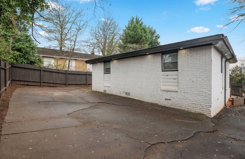 Atlanta Apartment | NEW 2BR/Sleeps 4/Walking distance to MB/StateFarm