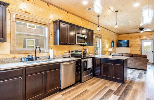 Sevierville Cabin | NEW CABIN, GAME ROOM, VIEW