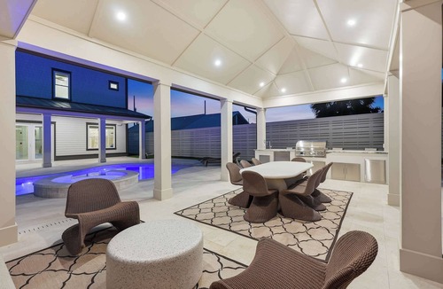 Laguna Beach House | NEW Laguna Serenity | 7BR Gulf Front | Pool | LSV/Bikes