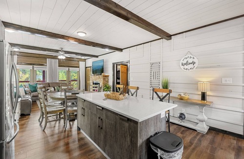 Sevierville Cabin | New Listing! Central To Attractions, Indoor Pool!