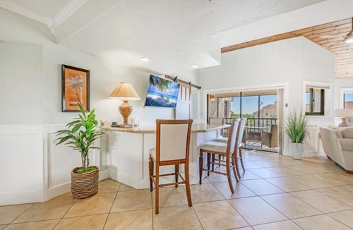 South Island Apartment | New Listing - Remodeled Condo condo