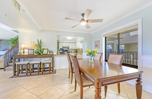 South Island Apartment | New Listing - Remodeled Condo condo