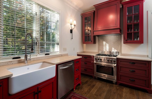 Jasper House | NEW TO RENTAL MARKET-4 BEDROOM-SMITH LAKE-NO STEPS TO LAKE-MAIN BODY