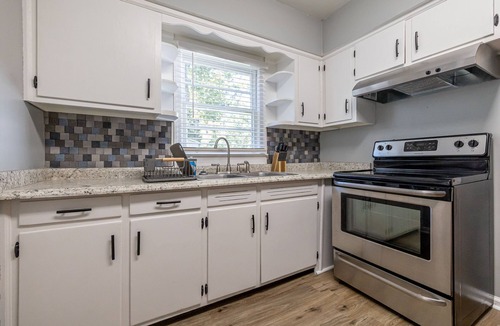 Columbus House | Nice and Cozy 2 Bedroom Home -10 min from Ft. Benning, GA