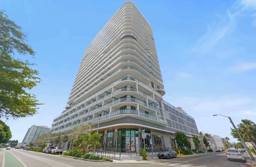 North Beach Apartment | NOK Classy 2BR in Miami Beach