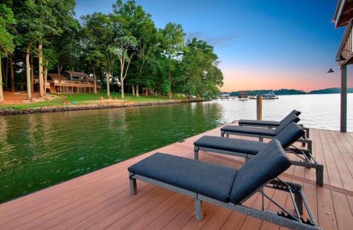 Mooresville House | Normandy Approach