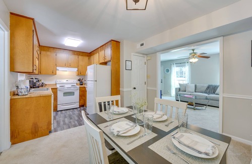 Macon House | North Macon Townhome w/Deck < 8 Mi to Downtown!