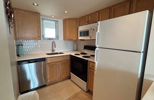 South Rehoboth Condo | OCEAN FRONT CONDO. ENJOY YOUR MORNING COFFEE SITTING ON YOUR PRIVATE BALCONY WATCHING THE SUNRISE.