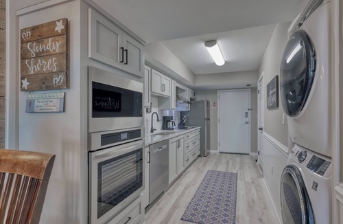 Gulf Shores Condo | Ocean House I 1205 West Beach Blvd. Gulf Shores, Al