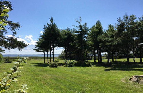 Bayside Cottage | Oceanfront Cozy Cottage Private Beach, Hot Tub, Pool & Boardwalk