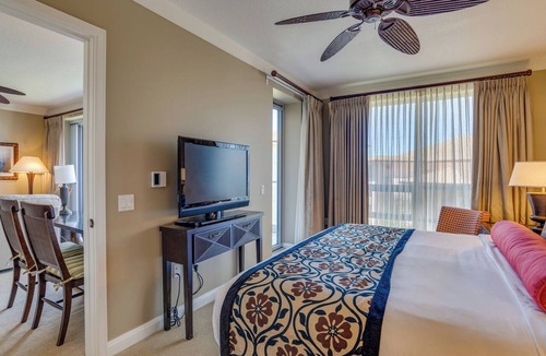 Honokowai Hotel | Oceanfront Maui Retreat close to Alii Kahekili Beach and Honokowai Beach Park