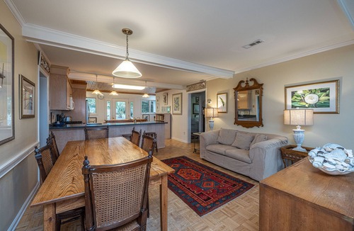 Edisto Island House | Oceanfront on the St. Helena Sound; Expansive Beach & Ocean Views; Screened Porch; Cable TV/WiFi