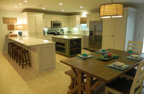 Surf Side Shores House | ONLY STEPS FROM THE BEACH! BEAUTIFUL OCEAN VIEWS!